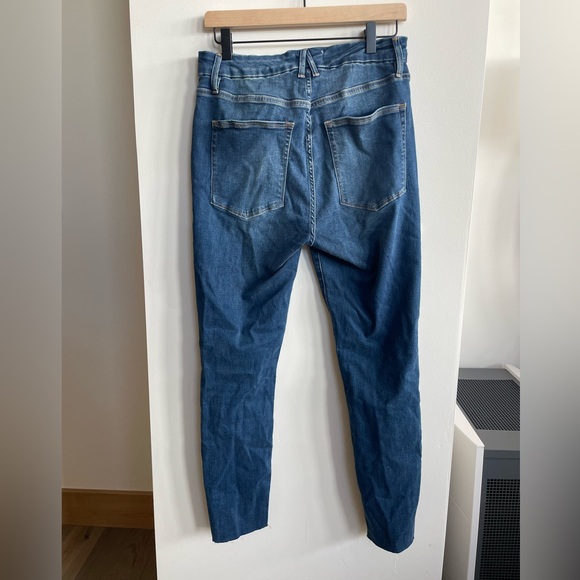 NWT- Good Waist Crop Jeans with Raw Hem - Picture 5 of 5